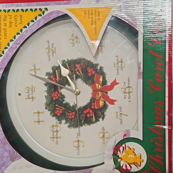 Mark Feldstein Christmas Carol Holiday Sound Clock, 13.5 Inch, Green New In Box! - Picture 1 of 5